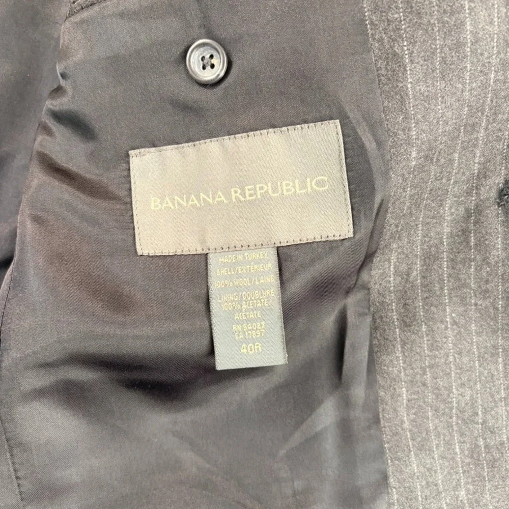 Vintage Banana Republic Blazer Sport Coat Jacket in Grey Stripe Wool Men 40R